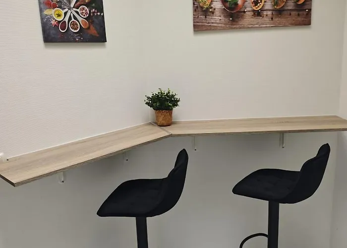 Mit Anbindung Fuer 6 Personen * Aken